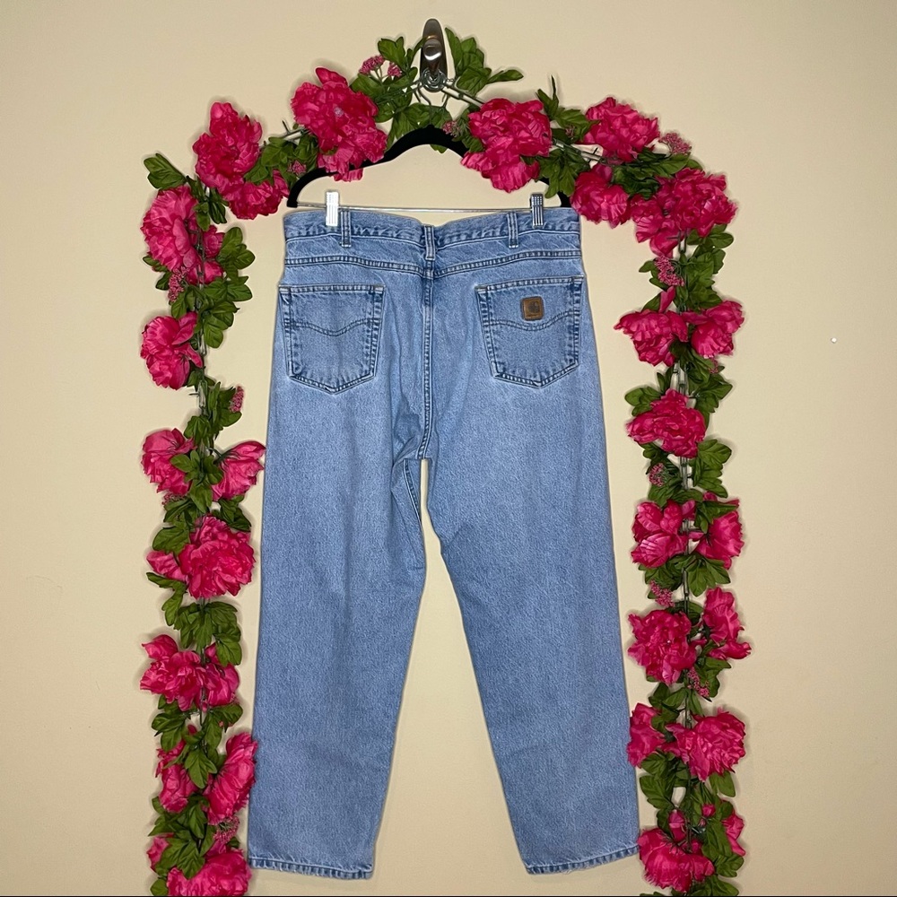 Carhartt Light Wash Relaxed Fit Jeans - Picture 12 of 12